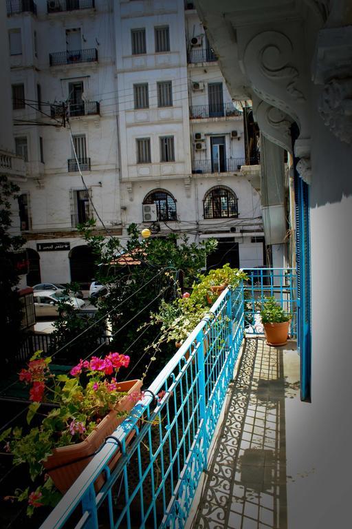 Appartement Dans Immeuble Haussmanien Algiers Dış mekan fotoğraf