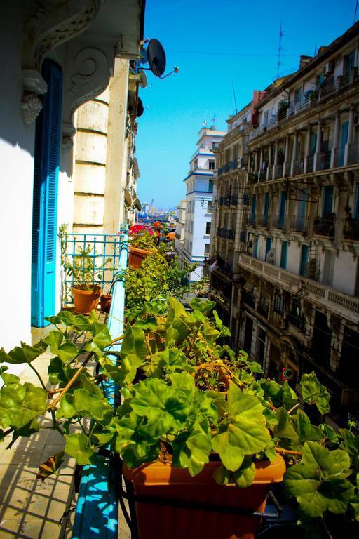 Appartement Dans Immeuble Haussmanien Algiers Dış mekan fotoğraf